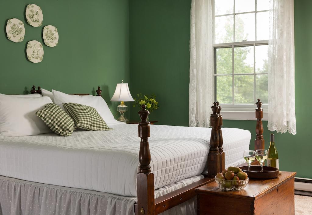 Bed and Breakfast Brampton 1860 Честертаун Экстерьер фото