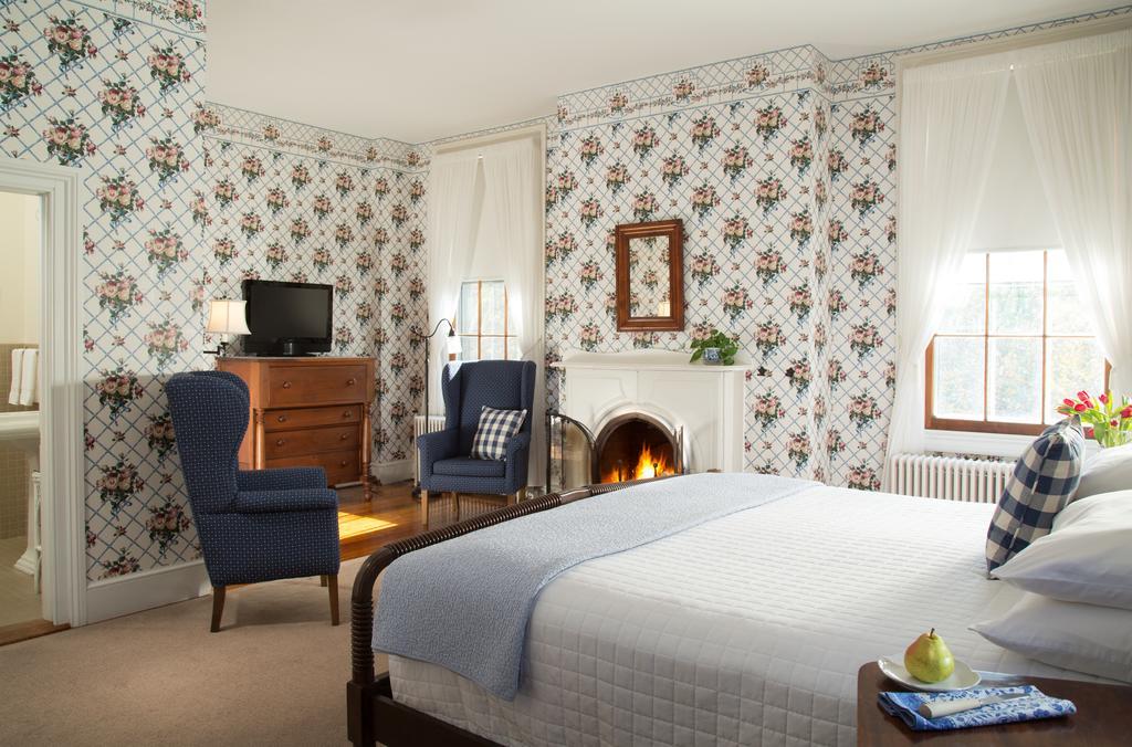 Bed and Breakfast Brampton 1860 Честертаун Экстерьер фото