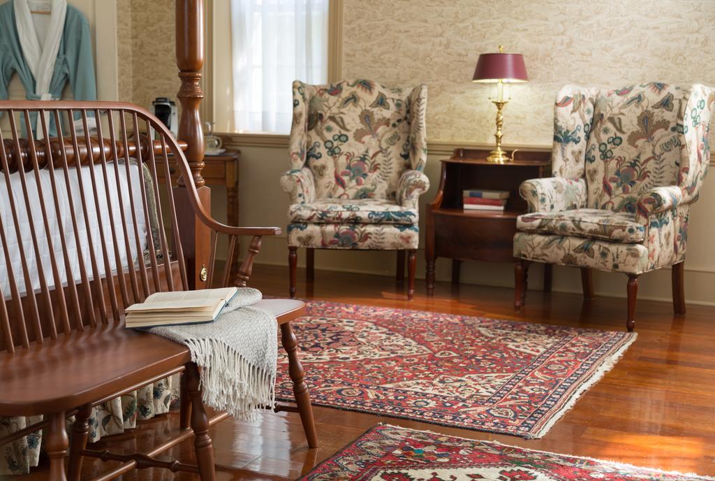 Bed and Breakfast Brampton 1860 Честертаун Номер фото