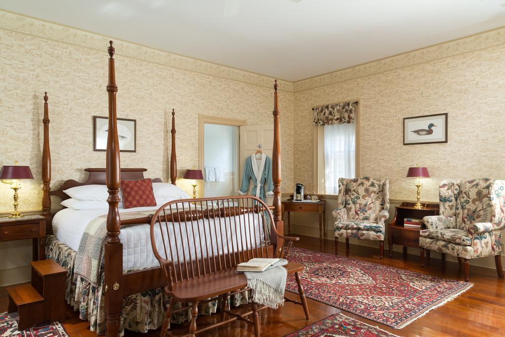 Bed and Breakfast Brampton 1860 Честертаун Номер фото